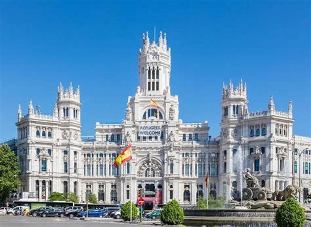 Apartamento4Estaciones Madrid Exteriör bild